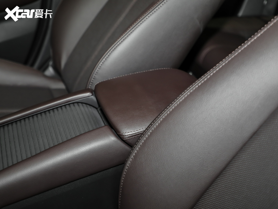 2021R_CX-4 2.0L ԄӃ{Ʒλ