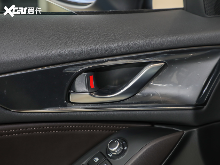 2021R_CX-4 2.0L ԄӃ{Ʒλ