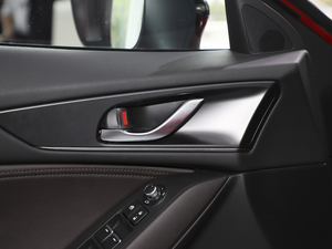 20212.0L ԄӃ{Ʒλ g