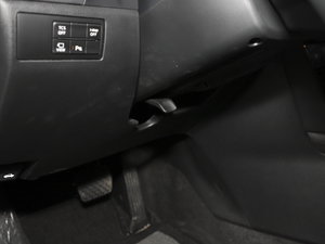 20212.0L ԄӃ{Ʒλ g