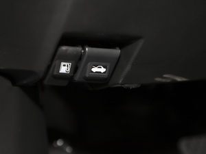 20212.0L ԄӃ{Ʒλ g