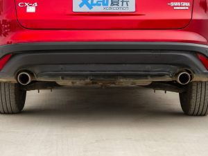 2021款2.0L 自动两驱蓝天领先版 排气管