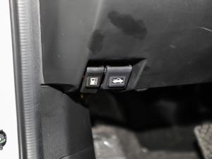2021款2.5L 自动两驱蓝天驾趣版 中控区