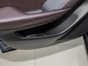 20212.0L ԄӃ{Ʒλ g