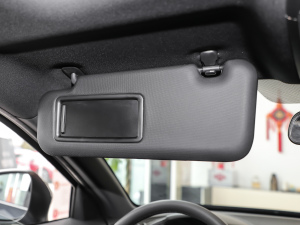 20212.0L ԄӃ{Ʒλ g