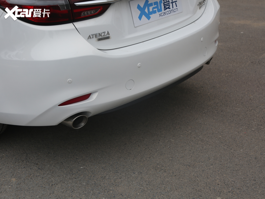 2021���Ɲ 2.0L �{����A��