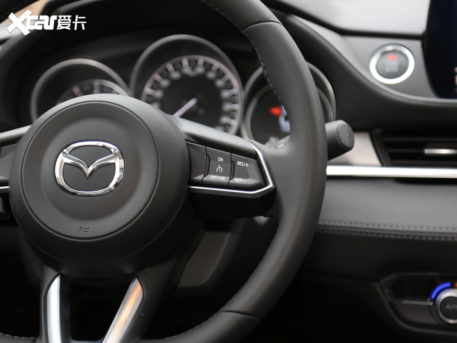 2021Ɲ 2.0L {(ln)A