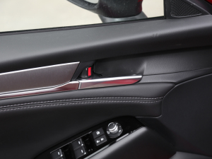 20212.5L {(ln)\(yn)(dng) g