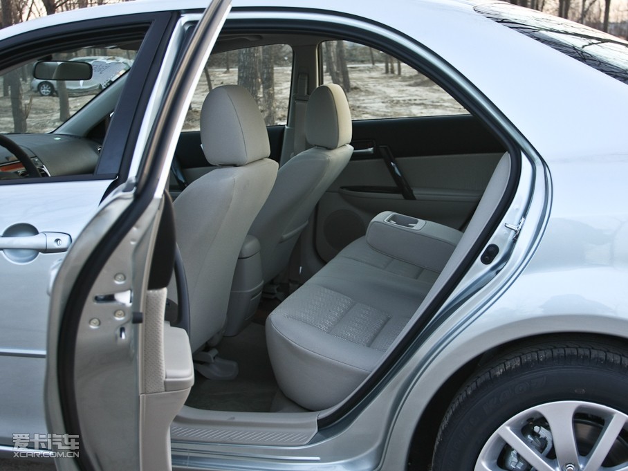 2011R_(d)6 2.0L Ԅӕrа