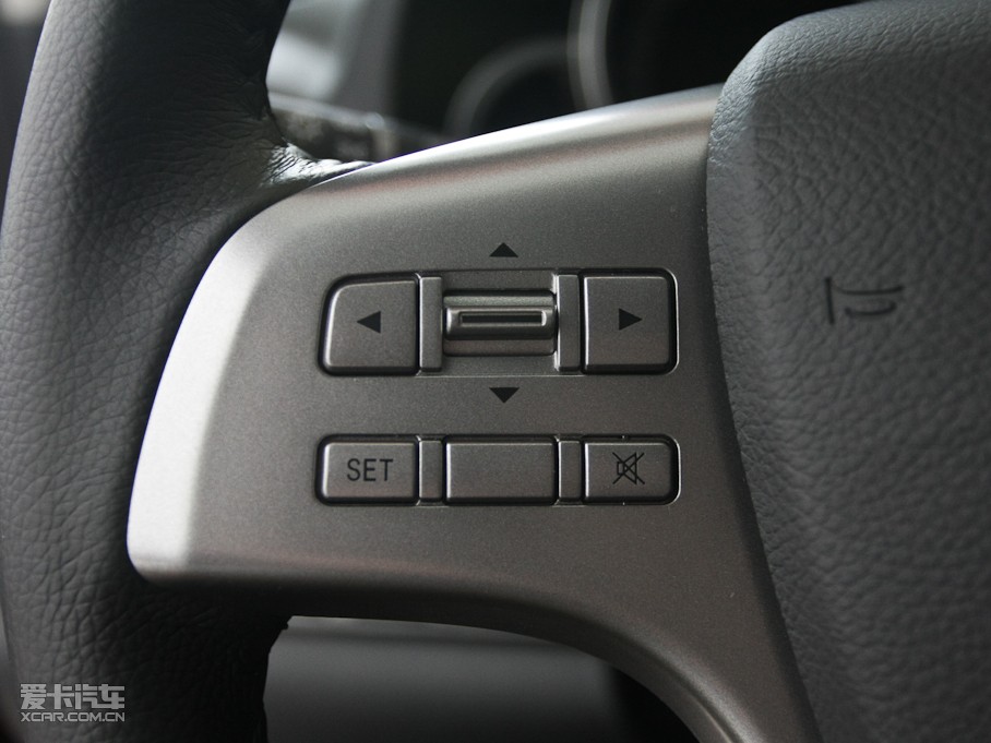 2011 2.0L Ӣ