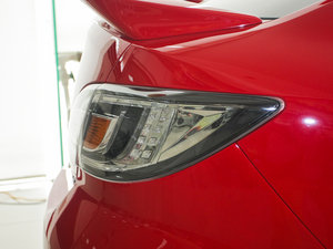 2011款2.0L 精英版 细节外观