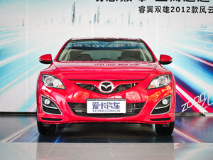 2012款2.0L 豪华版 正前