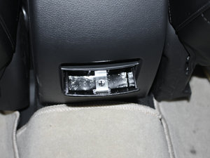 2012款2.0L 豪华版 空间座椅