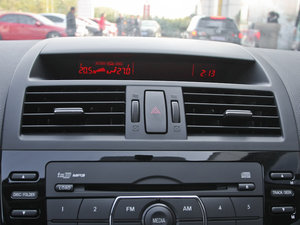 2012款2.0L 豪华版 空调出风口