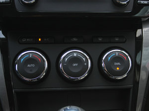 2012款2.0L 豪华版 空调调节