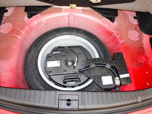 2012款2.5L 至尊版 备胎