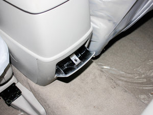 2012款2.0L 自动超豪华版 空间座椅