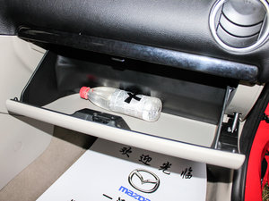 2012款2.0L 自动超豪华版 空间座椅
