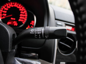 2012款2.0L 自动超豪华版 中控区