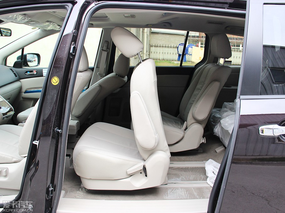 2013R_(d)8 2.5L 
