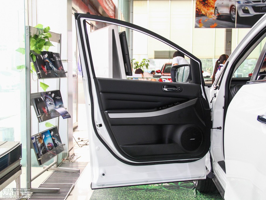 2014R_CX-7 2.5L (q)F