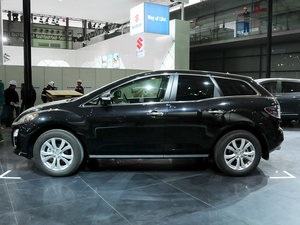 2014款2.3T 智能四驱至尊版 整体外观