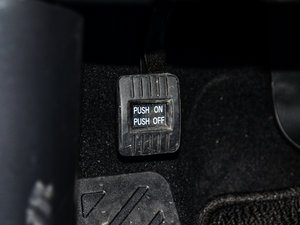 2014款2.3T 智能四驱至尊版 中控区