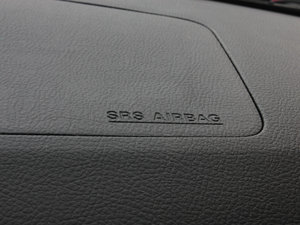 2013款2.0L 自动超豪华版 中控区