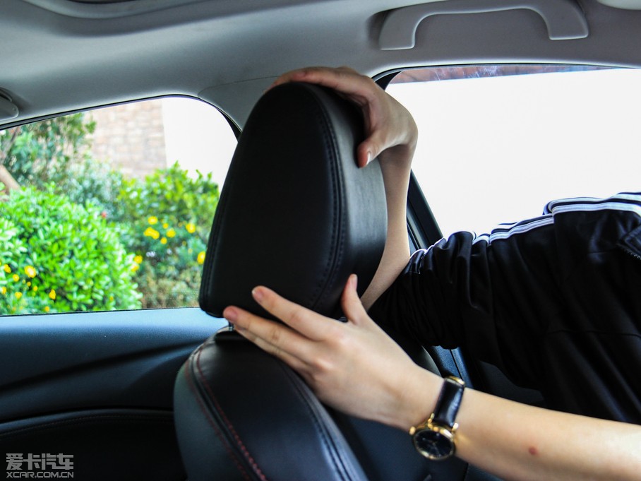 2014Ɲ 2.5L {(ln)