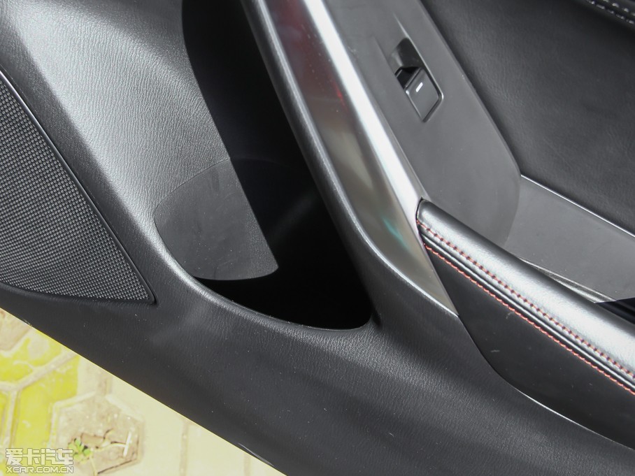 2014Ɲ 2.5L {(ln)