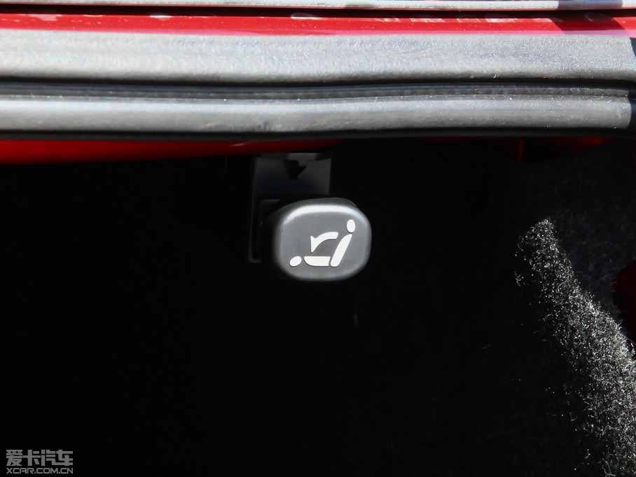 2014Ɲ 2.5L {(ln)