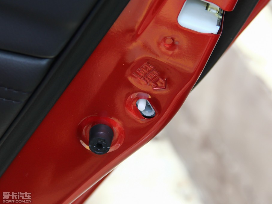 2014Ɲ 2.5L {(ln)