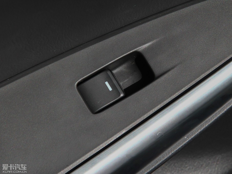 2014Ɲ 2.5L {(ln)