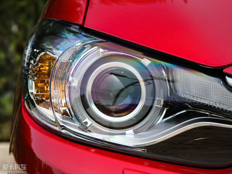 2014���Ɲ 2.5L �{������