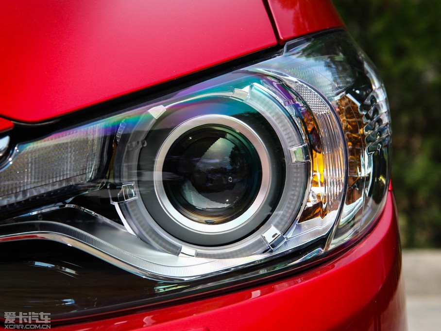 2014���Ɲ 2.5L �{(l��n)������