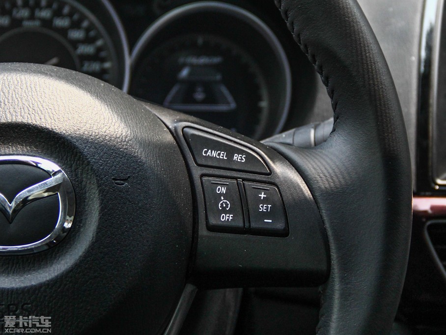 2014���Ɲ 2.5L �{������