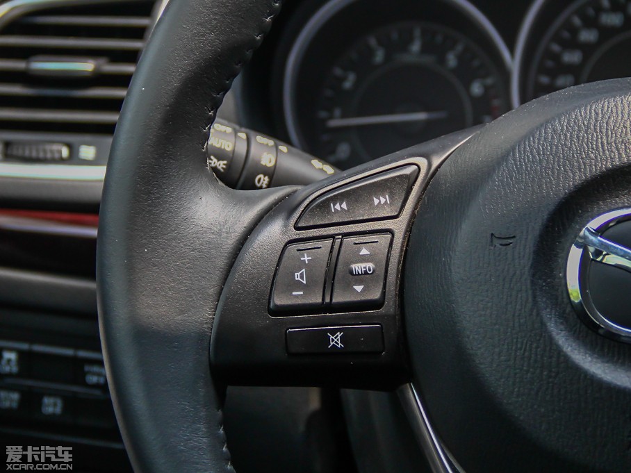 2014Ɲ 2.5L {(ln)