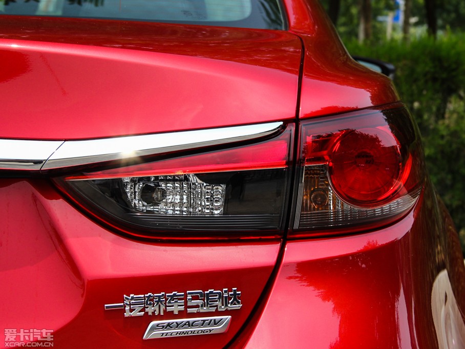 2014���Ɲ 2.5L �{(l��n)������