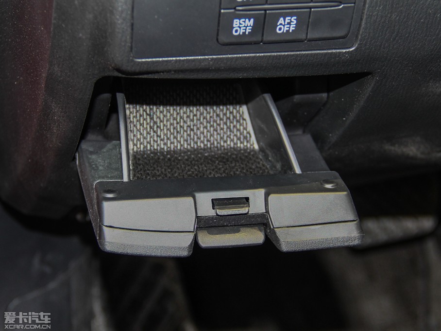 2014���Ɲ 2.5L �{(l��n)������