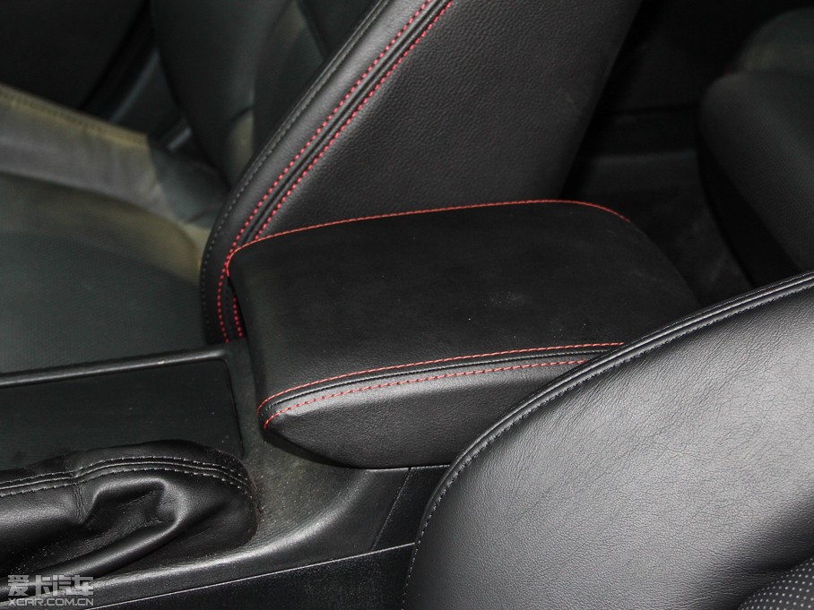 2014���Ɲ 2.5L �{������