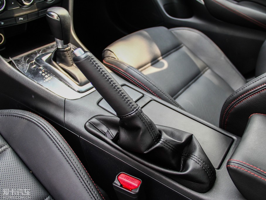 2014Ɲ 2.0L {(ln)F