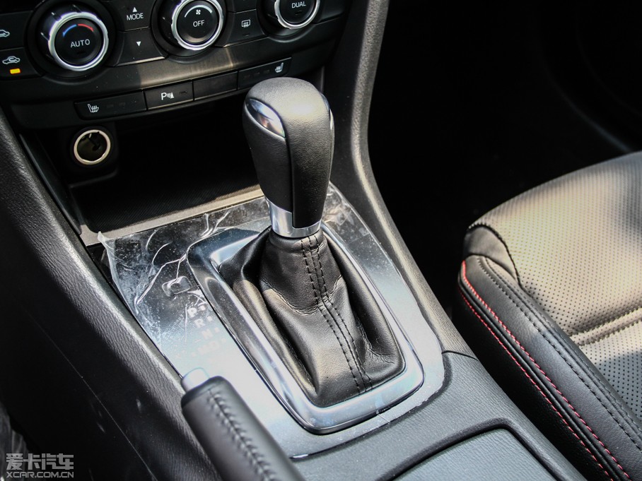 2014Ɲ 2.0L {(ln)F