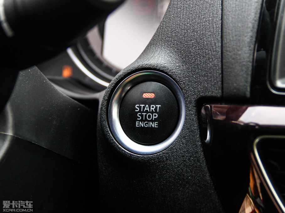 2014Ɲ 2.0L {(ln)F