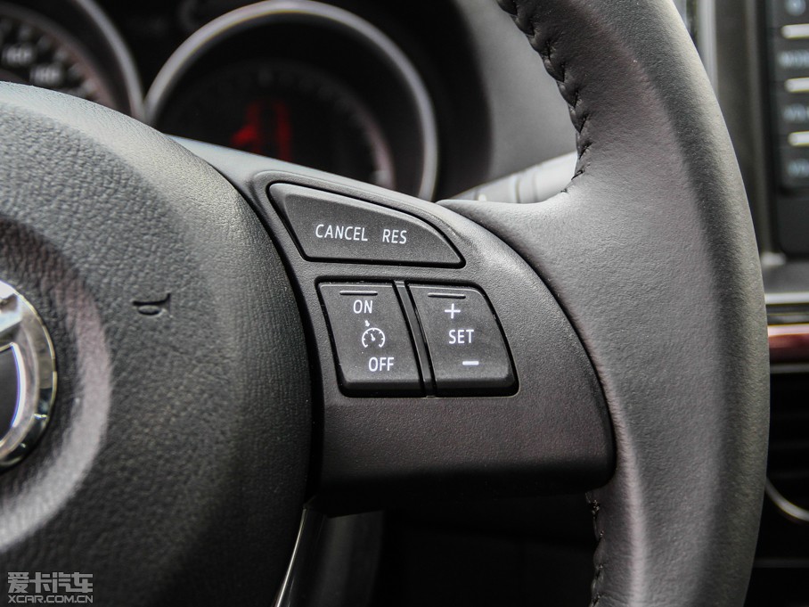 2014Ɲ 2.0L {(ln)F