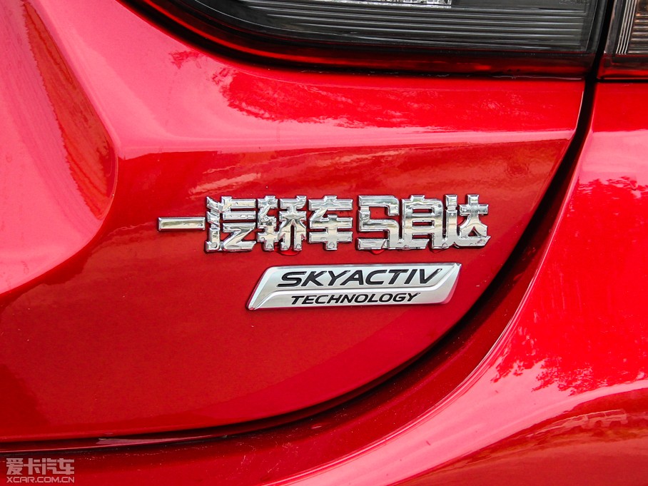 2014Ɲ 2.0L {(ln)F