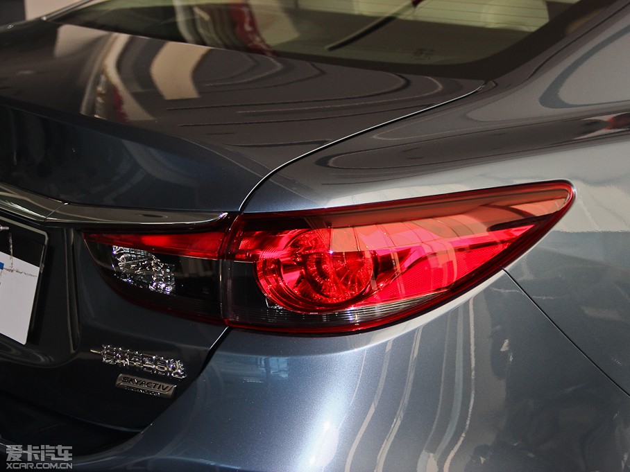 2014Ɲ 2.0L {(ln)A