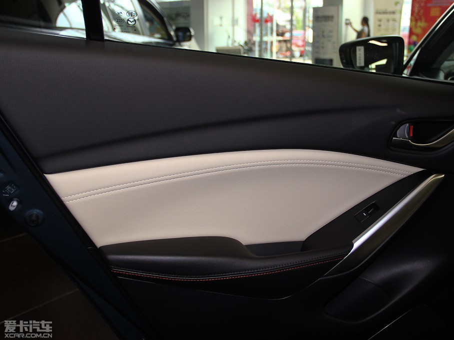 2014Ɲ 2.0L {(ln)A