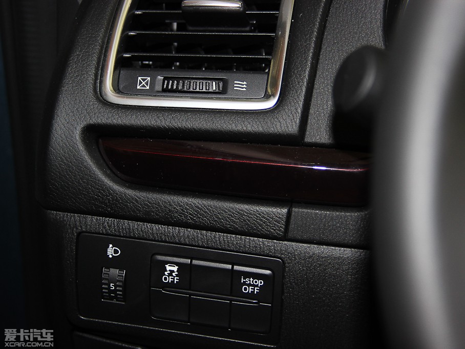 2014Ɲ 2.0L {(ln)A