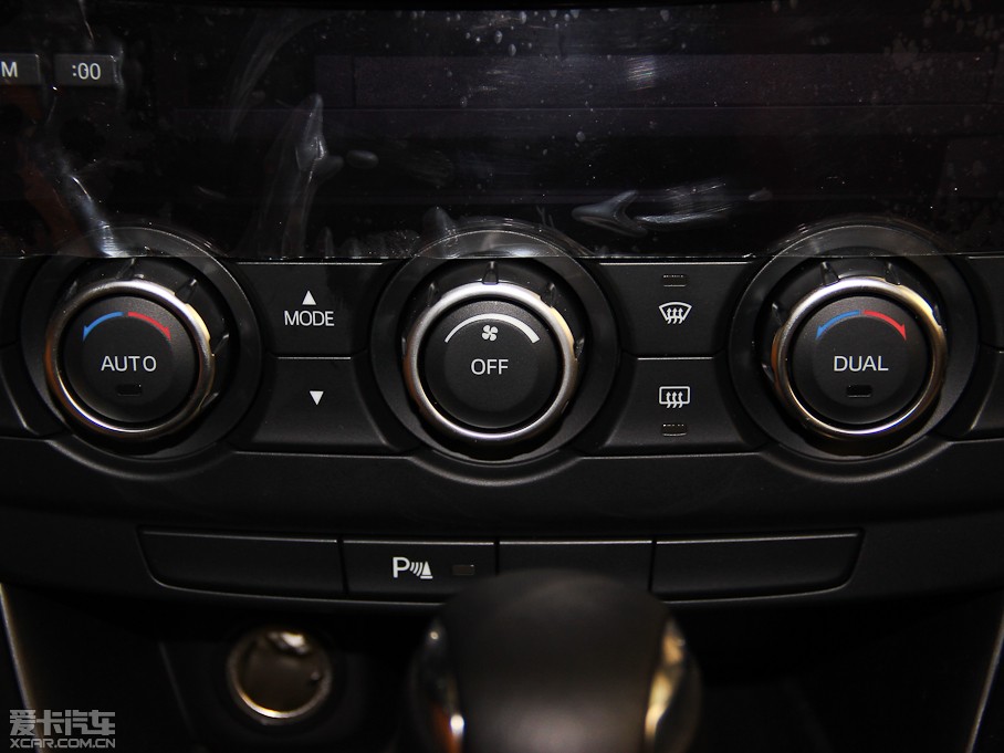 2014Ɲ 2.0L {(ln)A