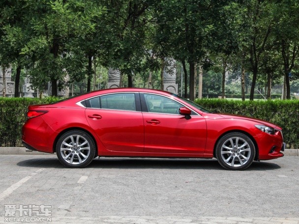 一汽馬自達2014款阿特茲